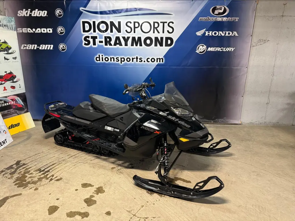 Ski Doo MXZ X 850 2021 d occasion à Saint Raymond Dion Sports