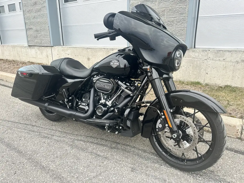 Used 2021 Harley Davidson FLHXS Street Glide Special in Laval Prémont