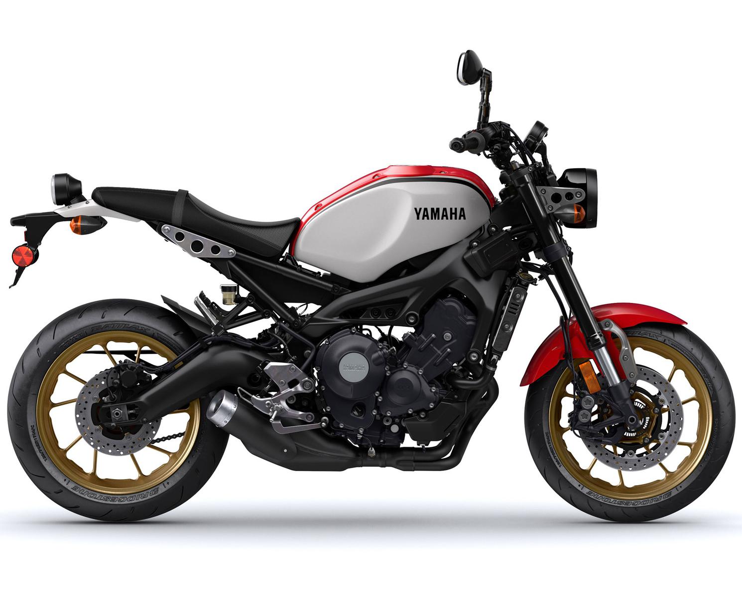 Yamaha XSR900 Blanc Radical 2021