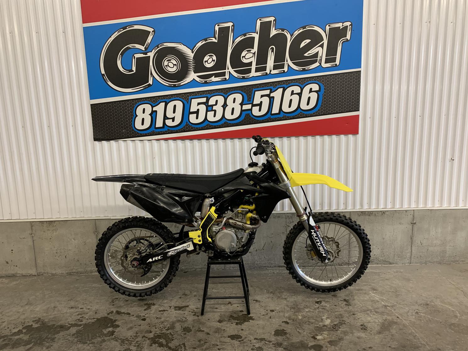 Suzuki RM-Z 2015