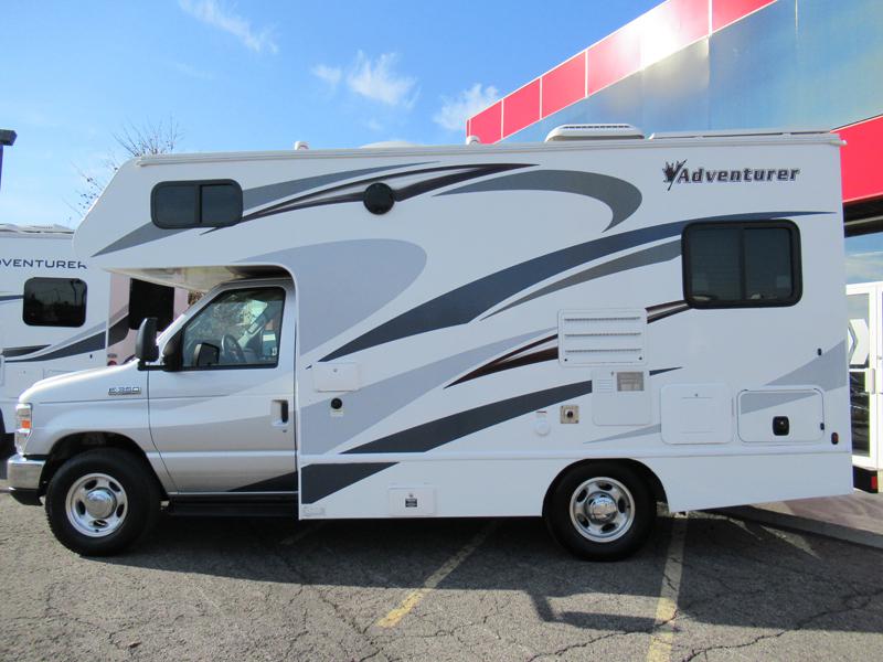 ADVENTURER MOTORISÉ ADVENTURER 19 RD CLASSE C 122/SEMAINE 2019 d'occasion à SaintEustache ADVENTURER MOTORISÉ ADVENTURER 19 RD CLASSE C 122/SEMAINE 2019 d'occasion à SaintEustache