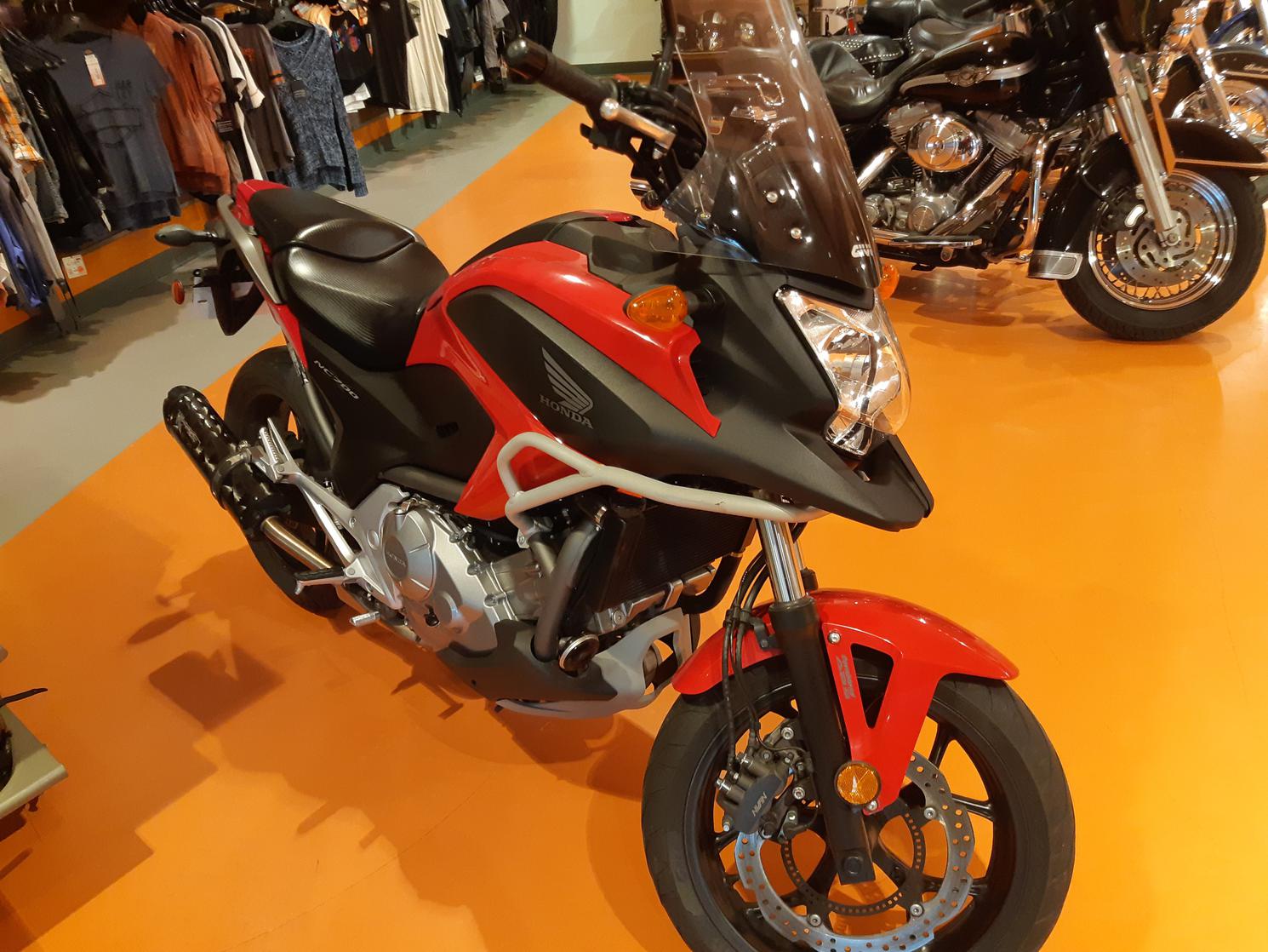HONDA NC700XAD 2013