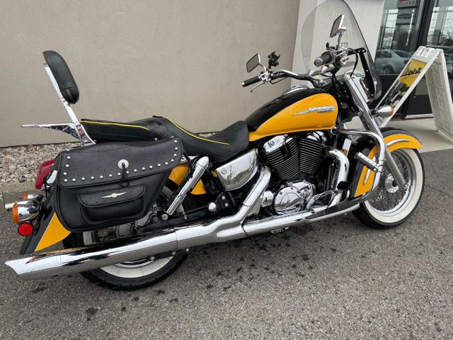 Honda shadow 1100 aero