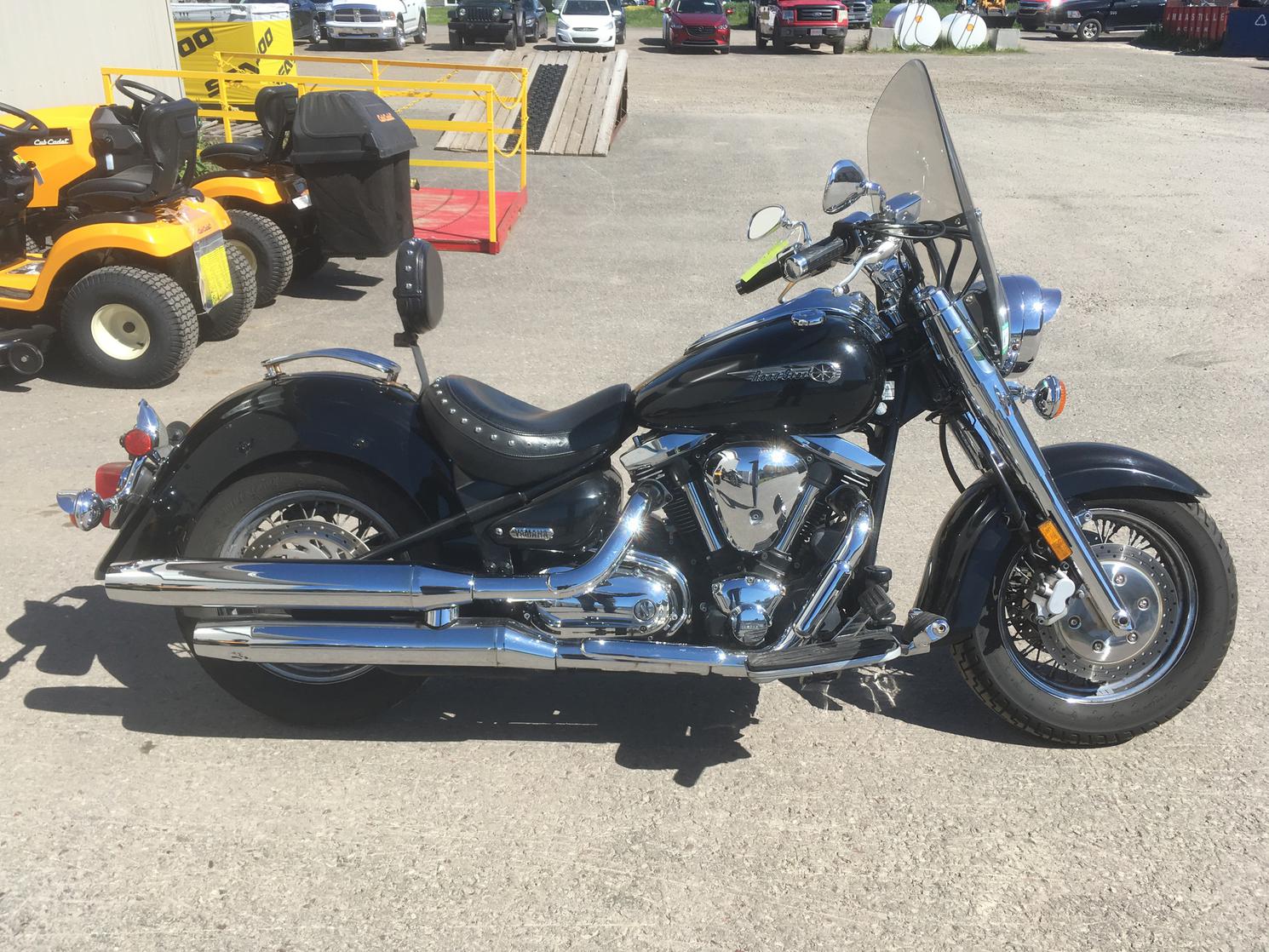 yamaha xv1600a