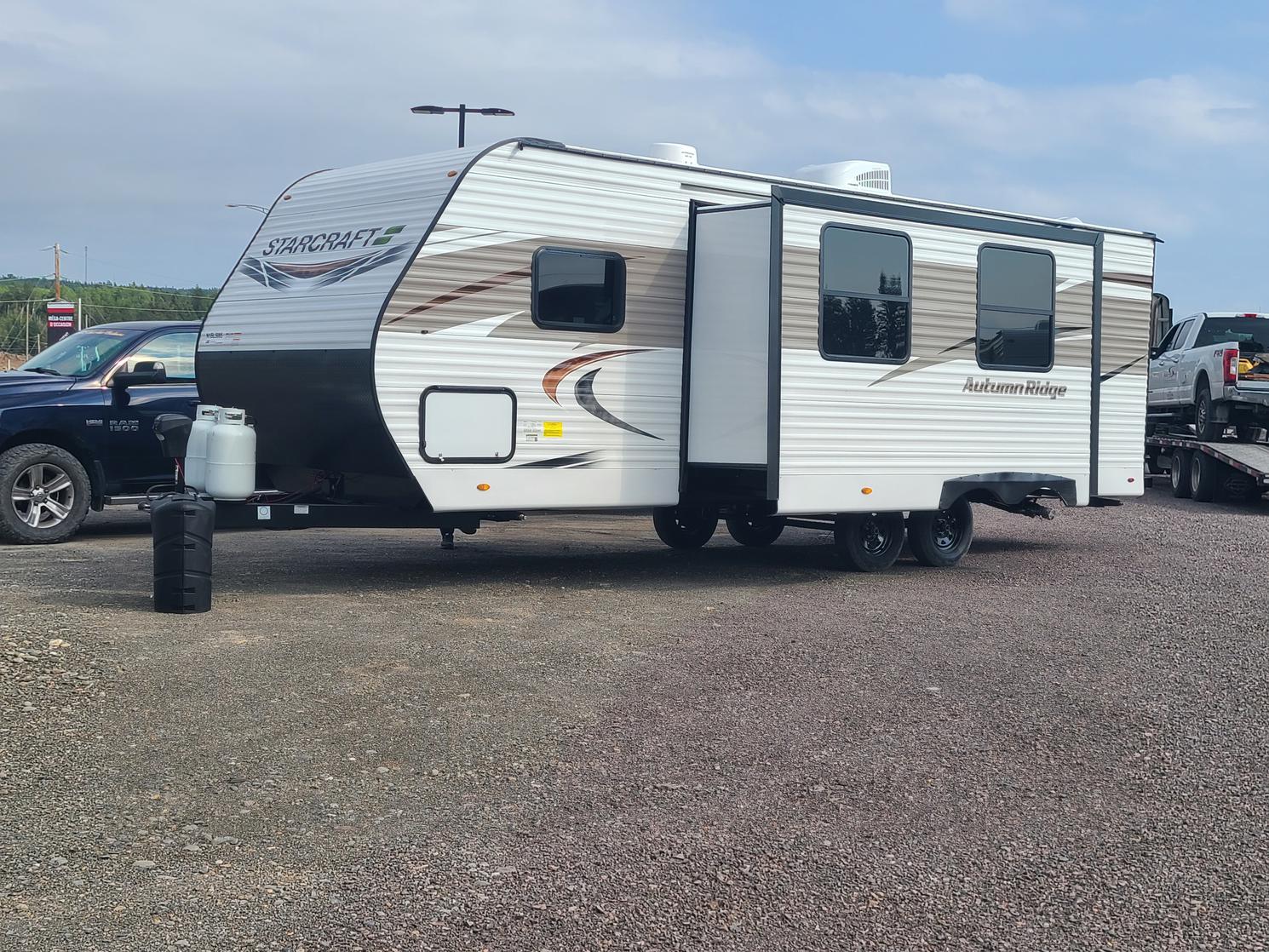New 2022 Starcraft Autumn Ridge 26BHS in New Richmond Roulottes Baie