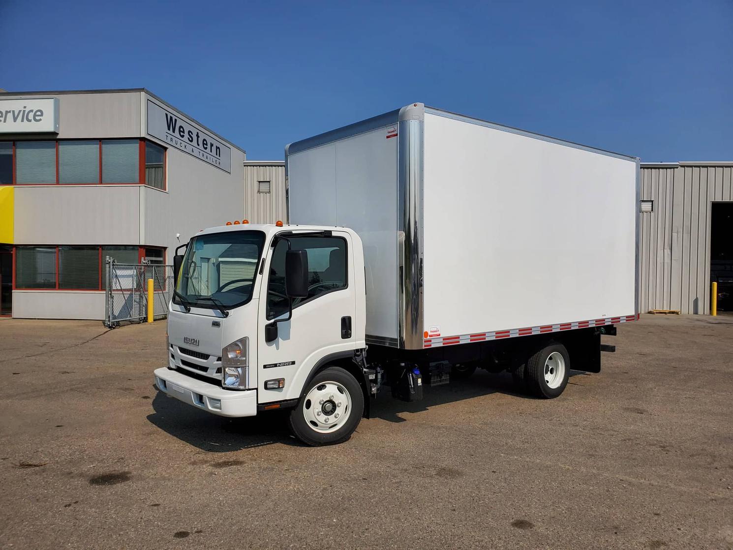 2022 Isuzu NRR - Van Body