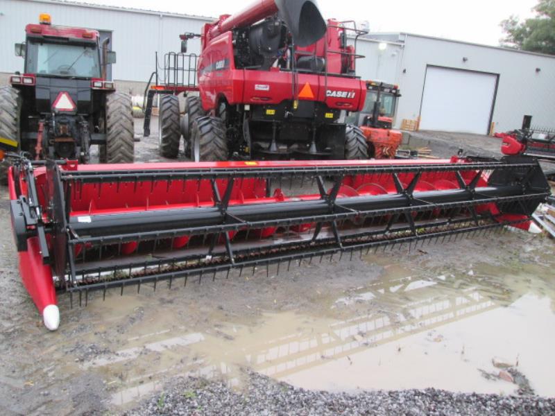Case IH 3020 25' 2011