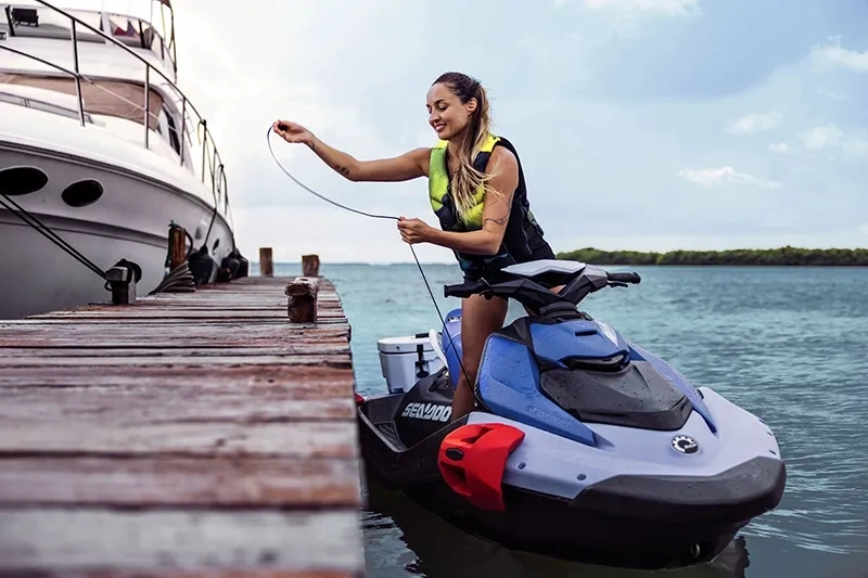 Sea Doo Motomarines Spark Media 4 alt