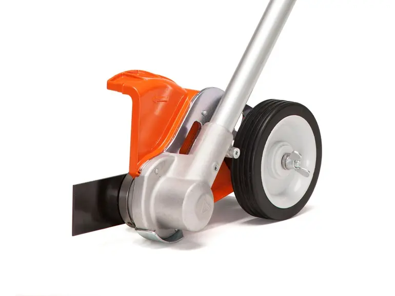  Stihl FCS - KM Straight Lawn Edger - FCS-KM