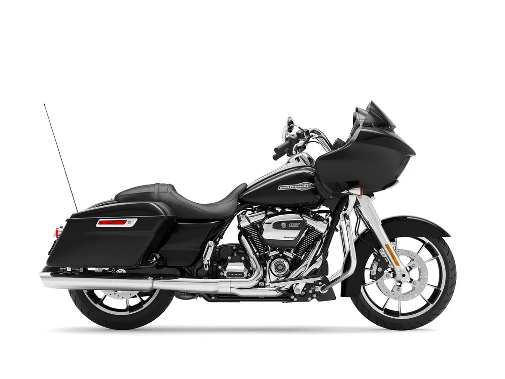 2022 Harley-Davidson Road Glide™ Vivid Black