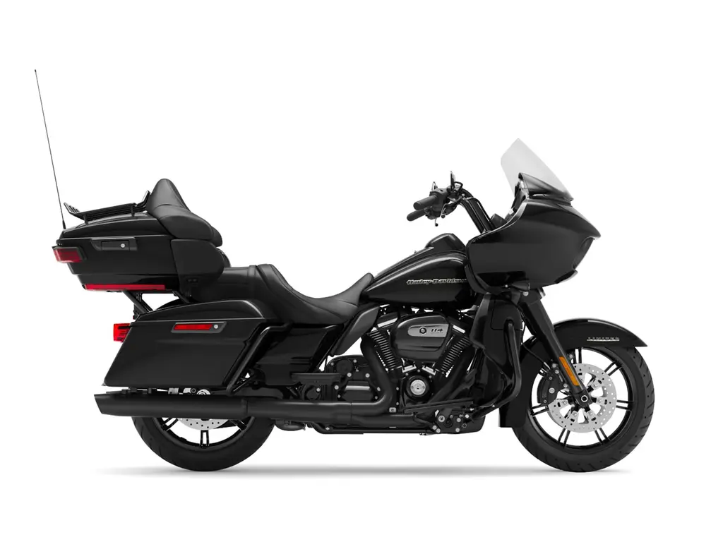 2022 Harley-Davidson Road Glide™ Limited Vivid Black (Black Finish)
