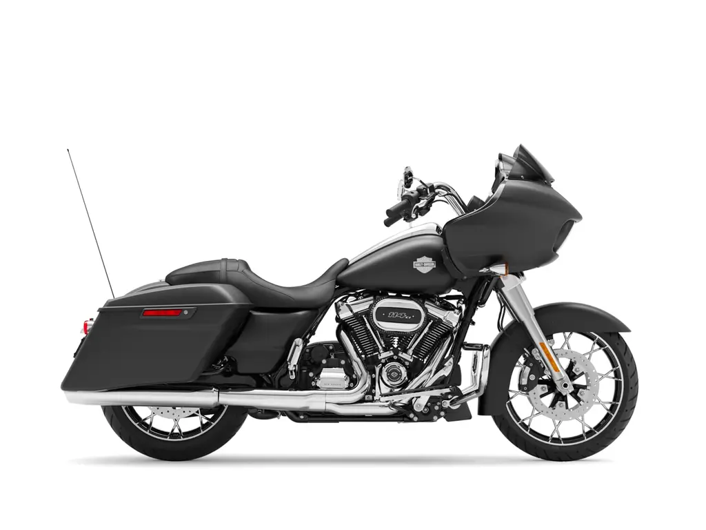 2022 Harley-Davidson Road Glide™ Special Black Denim (Chrome Finish)