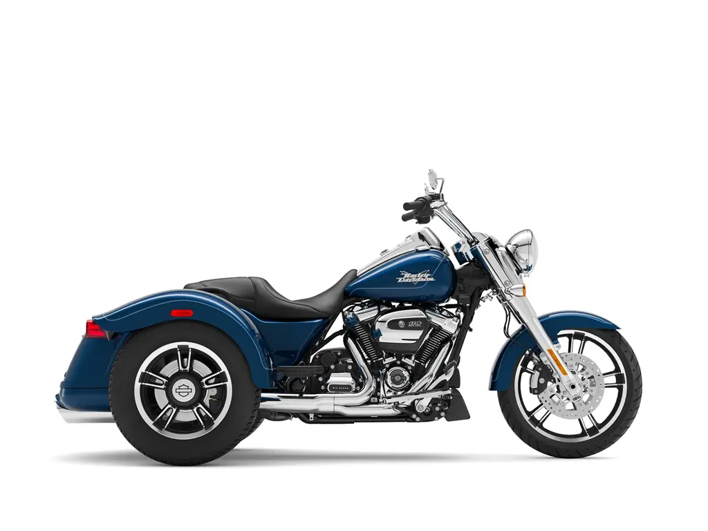 2022 Harley-Davidson Freewheeler™ Reef Blue