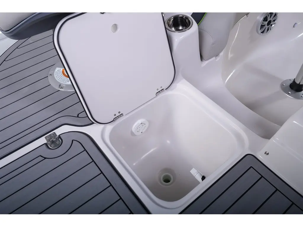 2023 Legend Boats Vibe D20