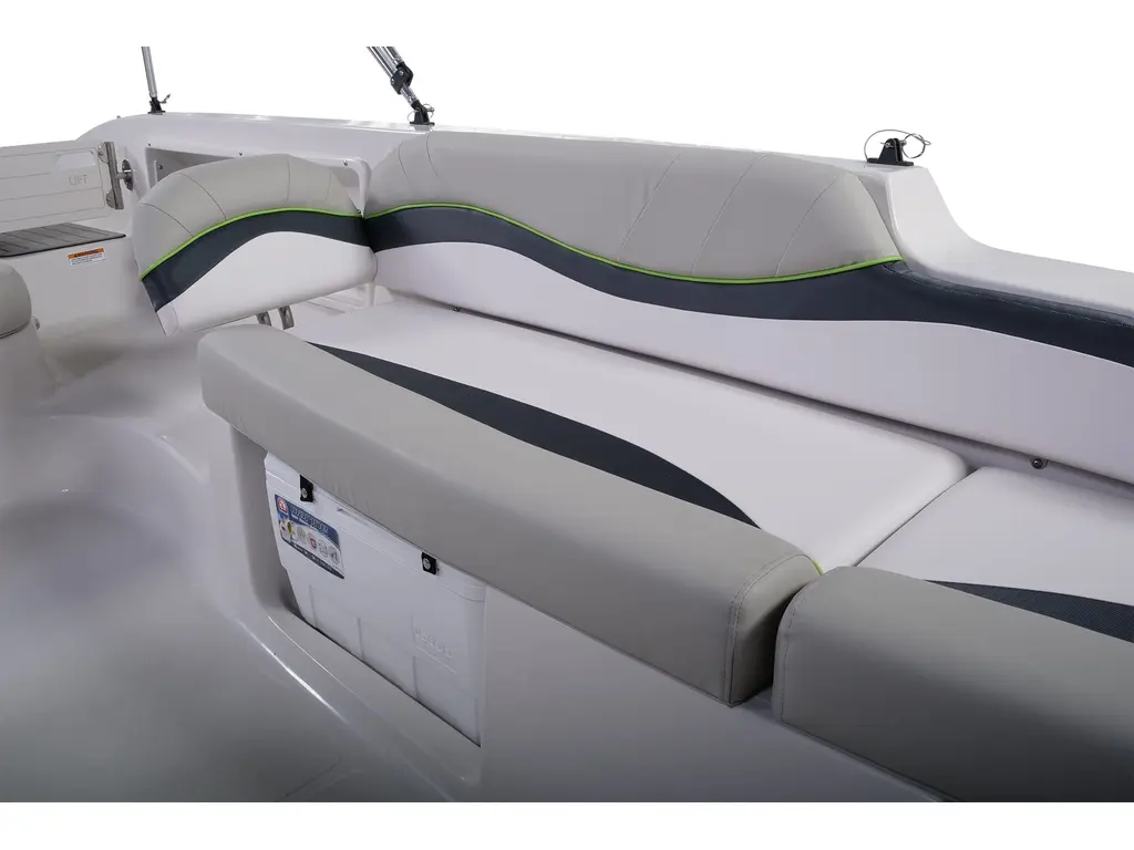 2023 Legend Boats Vibe D20