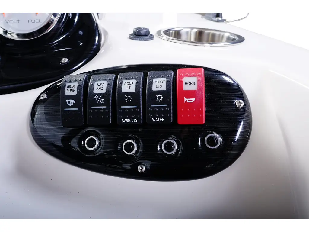 2023 Legend Boats Vibe D20