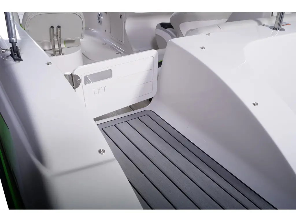 2023 Legend Boats Vibe D20