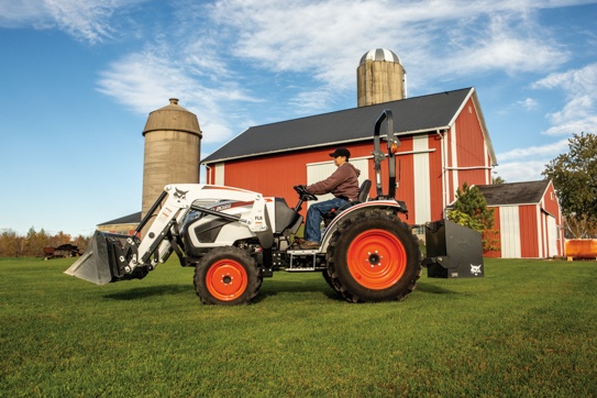 Bobcat Compact Tractors Bobcat CT2035 HST