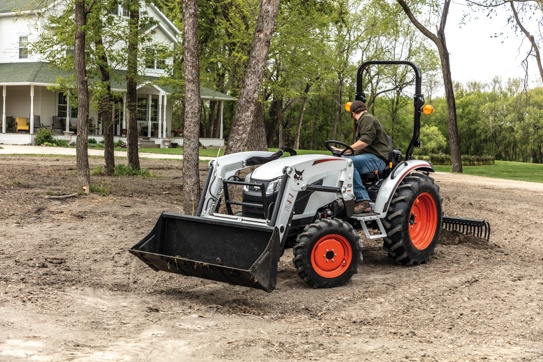 Bobcat Compact Tractors Bobcat CT2040 MST