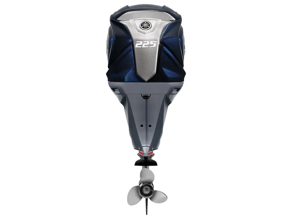 Yamaha VF225 VMAX SHO Black