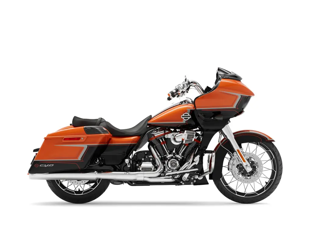 2022 Harley-Davidson CVO™ Road Glide™ Wicked Orange Pearl
