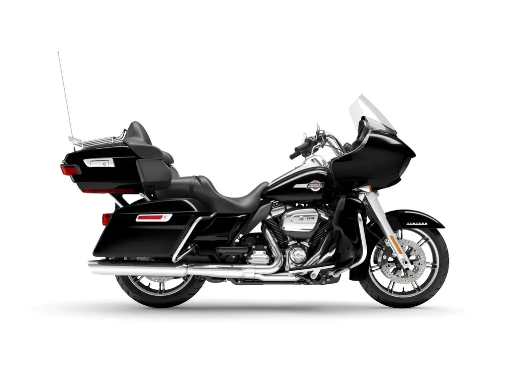 2023 Harley-Davidson Road Glide™ Limited Vivid Black (Chrome Finish)