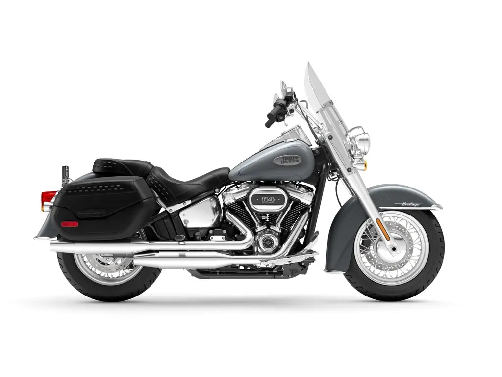 Harley-Davidson Heritage Classic Atlas Silver Metallic (Chrome Finish) 2023