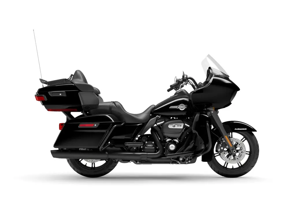 2023 Harley-Davidson Road Glide™ Limited Vivid Black (Black Finish)
