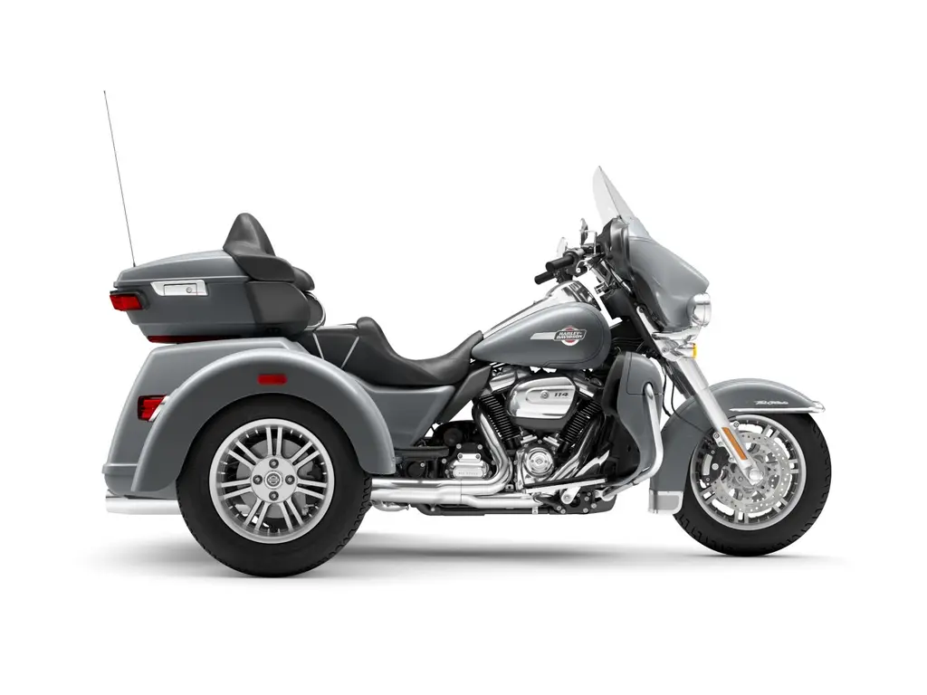 2023 Harley-Davidson Tri Glide™ Ultra Atlas Silver Metallic