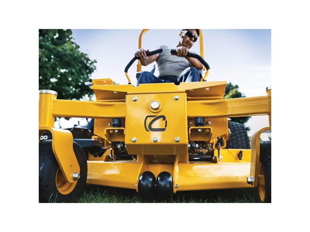 Cub Cadet PRO Z 960 L EFI