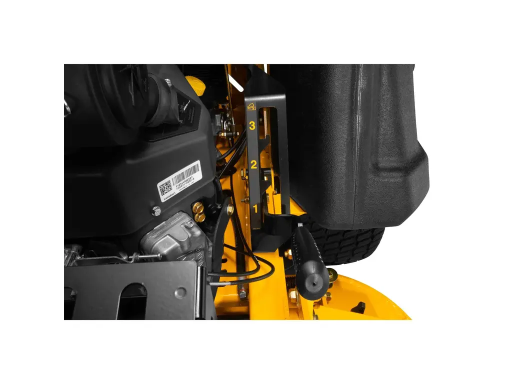 Cub Cadet PRO X 648
