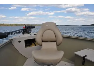 Lund 2000 Alaskan Sport