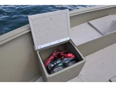 Lund 1800 Alaskan SS