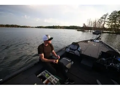 Lund 2075 Pro-V Musky XS
