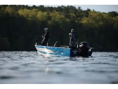 Lund 1775 Pro Guide Tiller