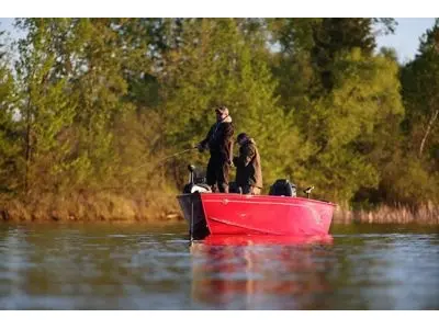 Lund 1775 Adventure SS