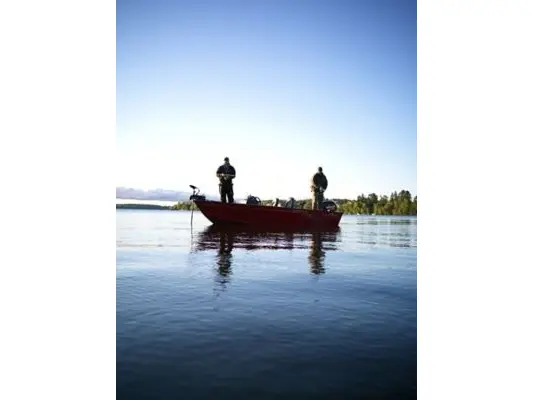 Lund 1775 Adventure SS