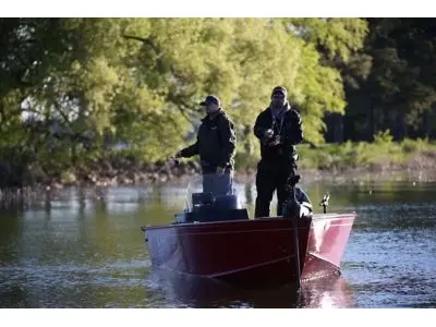 Lund 1775 Adventure SS