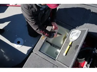 Lund 1775 Adventure SS