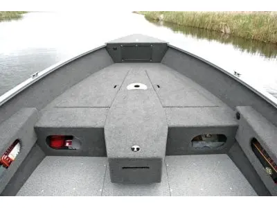 Lund 1775 Pro Guide Tiller