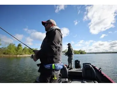 Lund 1775 Adventure Sport