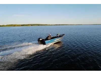 Lund 1775 Pro Guide Tiller