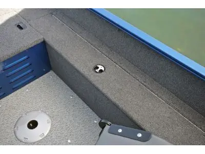 Lund 1650 Angler Tiller