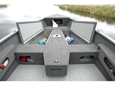 Lund 1775 Pro Guide Tiller