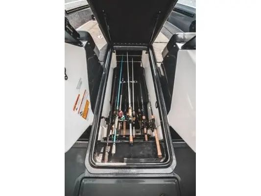 Lund 202 Pro-V GL Sport