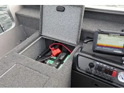 Lund 1775 Pro Guide Tiller