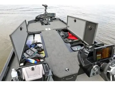 Lund 1775 Renegade SS