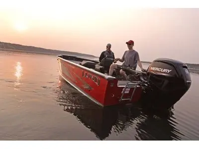 Lund 1875 Pro Guide Tiller