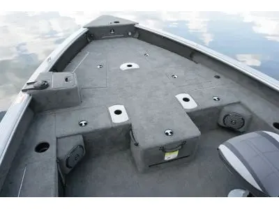 Lund 1875 Pro Guide Tiller