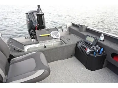 Lund 1775 Pro Guide Tiller